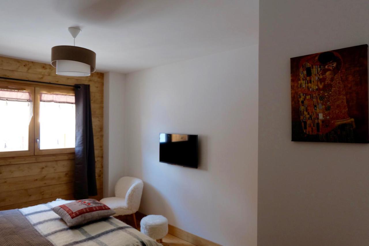 Appartement Soleil Blanc Residence Lodge Des Neiges ทีนเญอ ภายนอก รูปภาพ